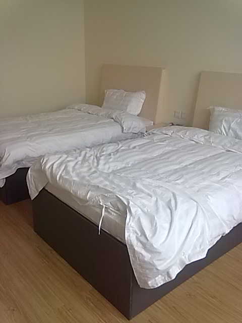 �������ڼ��Ű칫�Ҿ߹��̰���չʾ